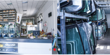 Parabrezzauto: Specialists in Car Glass Replacement and Repair