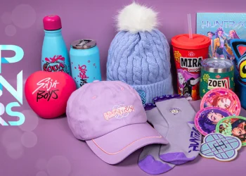 Cinereplicas : Une Marque Dédiée aux Passionnés de Cinéma et de Pop Culture