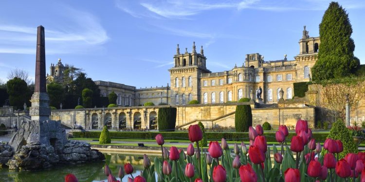 Blenheim Palace: A Historical Gem with Timeless Elegance