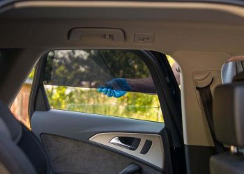 Solarplexius : Pare-soleil Auto Teinté Facile et Rapide